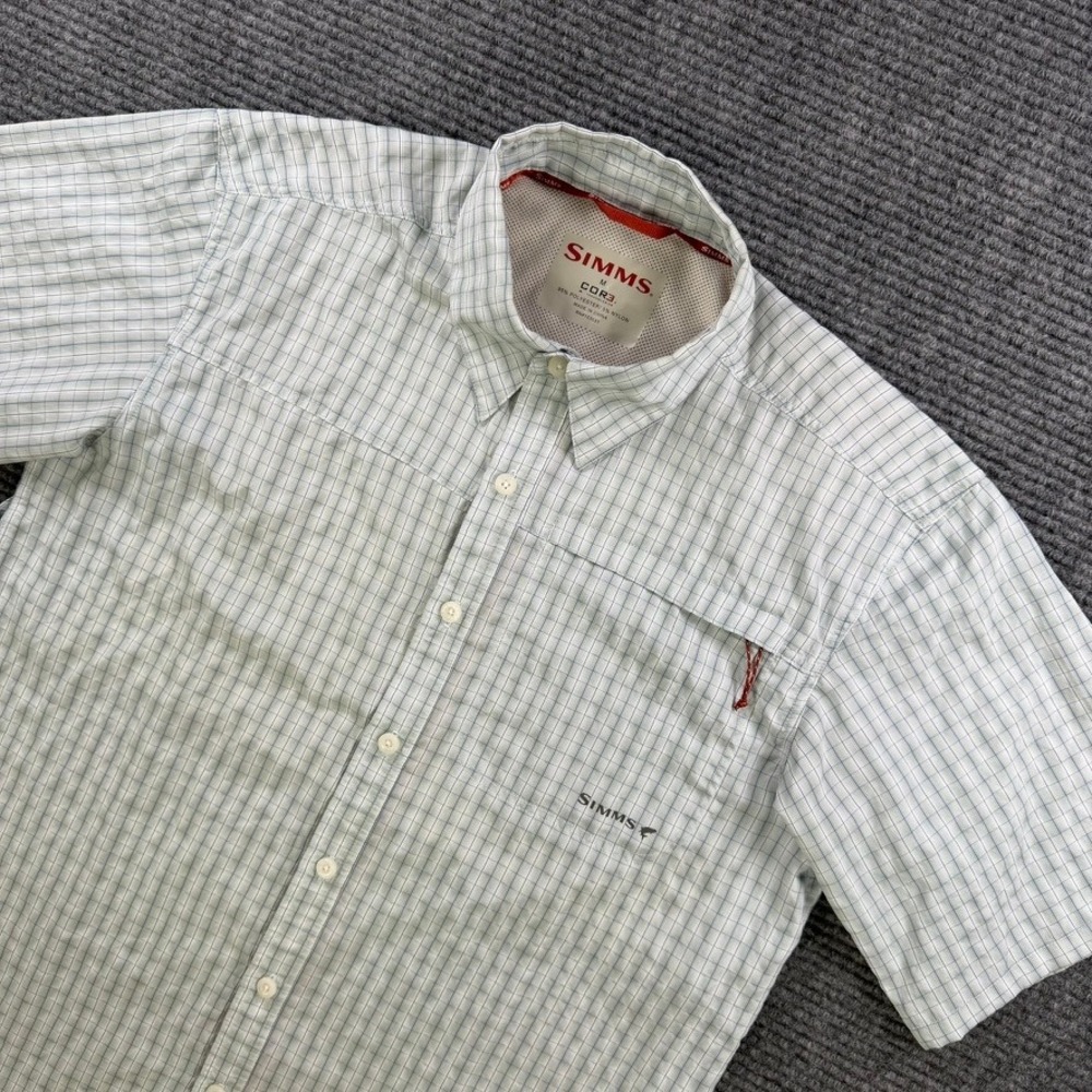 Simms COR3 Short Sleeve Fishing Shirt Men Medium Plaid White Blue Button Up Mesh